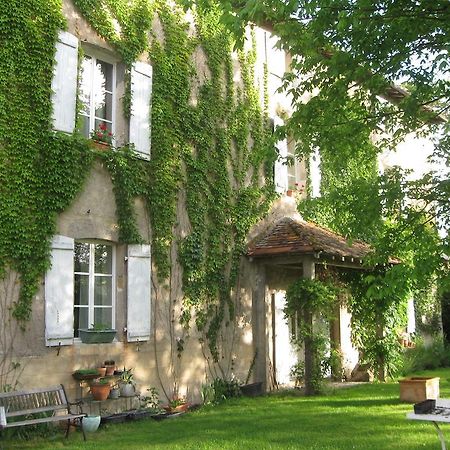 Berneuil  Le Domaine De Panissac Bed & Breakfast エクステリア 写真